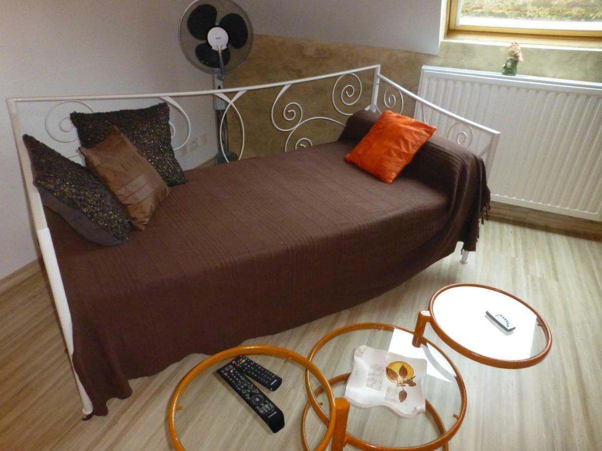 Chambres D'Hote Le Marronnier Champrougier Экстерьер фото